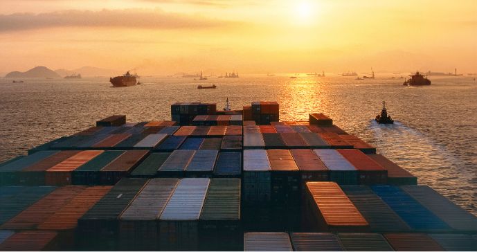 supply-chain-sea-transport-container-ship-689x364.jpg