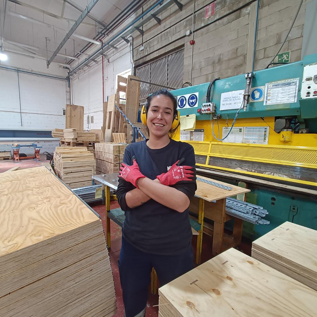 <p><strong>IRENE MARA&Ntilde;ON</strong> <br />Machine Operator - Nefab Spain<br />Joined Nefab in 2019</p>
<p>As a woman working in the packaging sector, I think equity is very important because we can do the same work as men. At the same time, Nefab opts for positions more appropriate to my physical conditions, for example trying to avoid the overweight on the saw machine.</p>